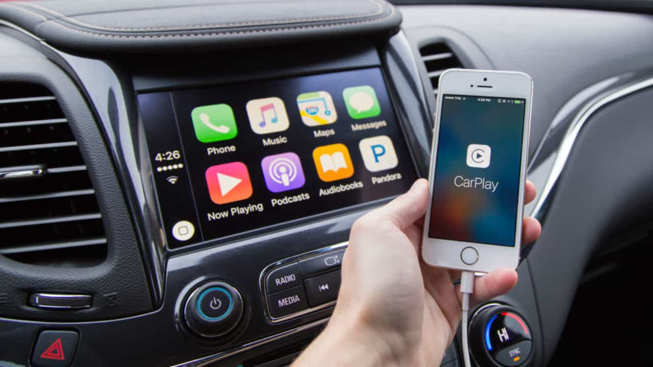 Apple Carplay Via USB Cable